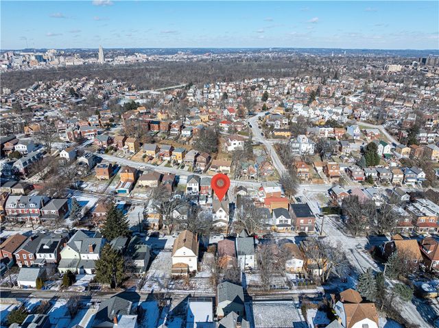 659 Montclair, Greenfield, PA 15217