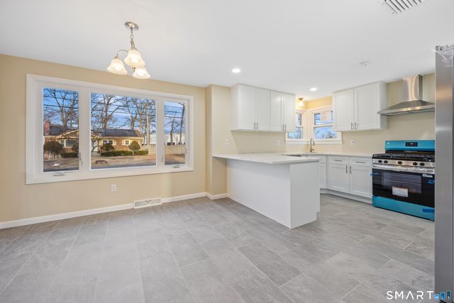 240 Hillhurst Avenue, New Britain, CT 06053