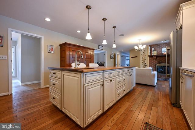 982 WAYSON WAY, Davidsonville, MD 21035