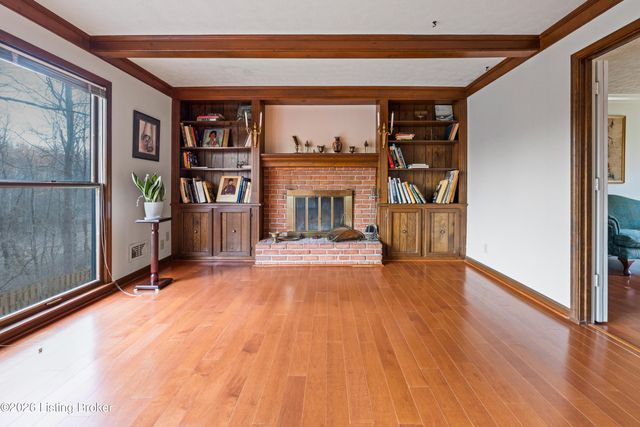 6305 Deep Creek Dr, Prospect, KY 40059