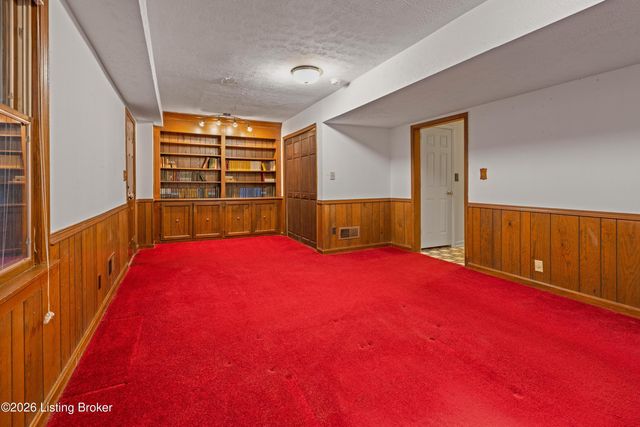 6305 Deep Creek Dr, Prospect, KY 40059