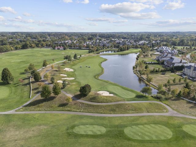 4135 High Grove Crest, New Albany, OH 43054