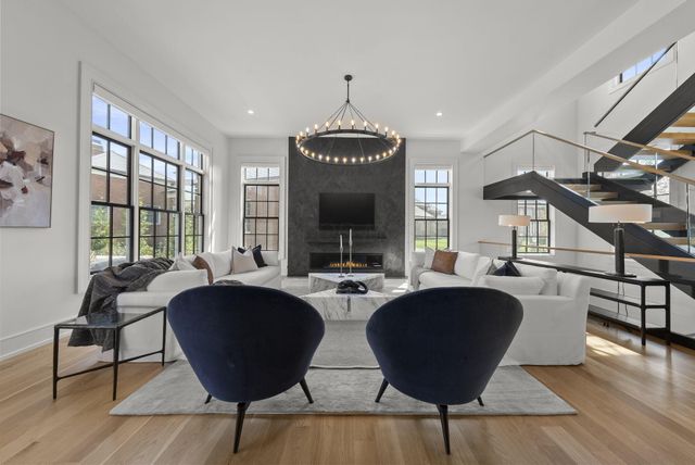 4135 High Grove Crest, New Albany, OH 43054