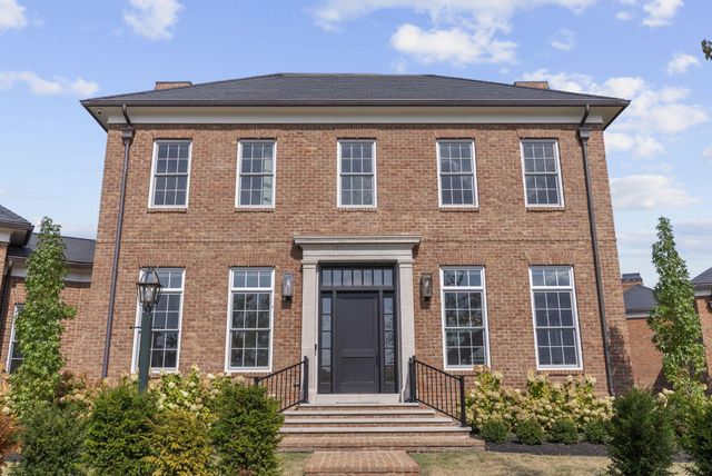 4135 High Grove Crest, New Albany, OH 43054