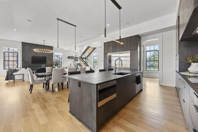 4135 High Grove Crest, New Albany, OH 43054