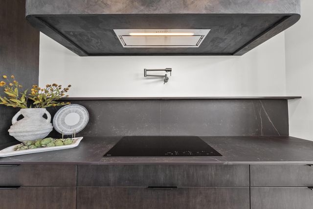 4135 High Grove Crest, New Albany, OH 43054