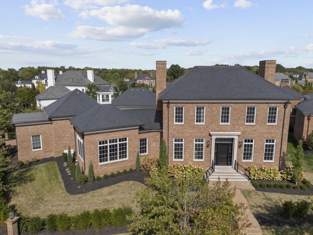 4135 High Grove Crest, New Albany, OH 43054