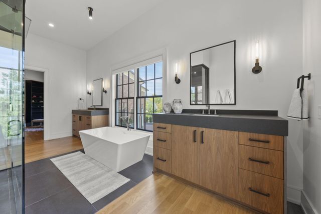 4135 High Grove Crest, New Albany, OH 43054