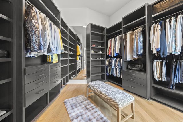 4135 High Grove Crest, New Albany, OH 43054