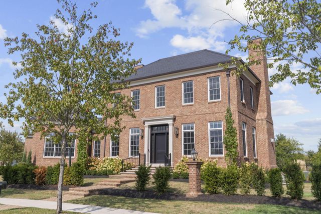 4135 High Grove Crest, New Albany, OH 43054