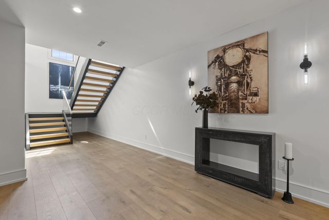 4135 High Grove Crest, New Albany, OH 43054