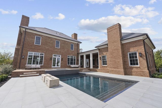 4135 High Grove Crest, New Albany, OH 43054