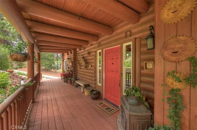 2489 Spring Oak, Running Springs, CA 92382