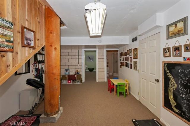 2489 Spring Oak, Running Springs, CA 92382