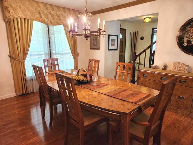 709 Garfield Avenue, Libertyville, IL 60048