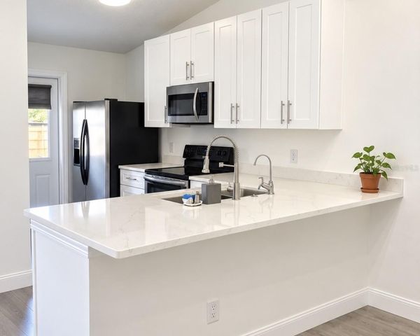 223 CREEKSIDE WAY, Orlando, FL 32824