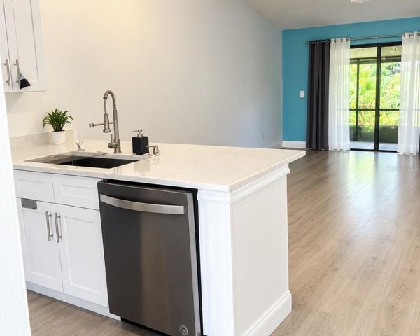223 CREEKSIDE WAY, Orlando, FL 32824