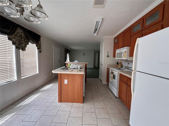 10305 SE 148TH STREET, Summerfield, FL 34491