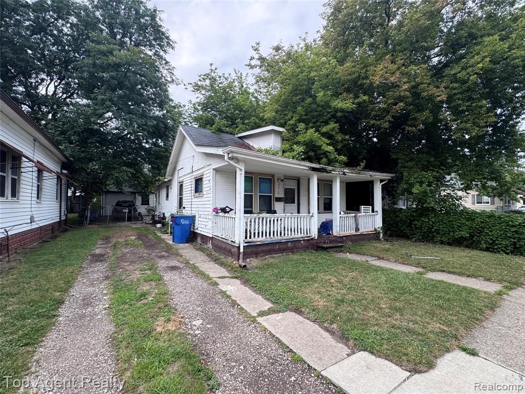 7512 Dodge Avenue, Warren, MI 48091