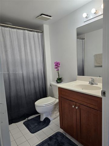 36 NW 6th Avenue 709, Miami, FL 33128