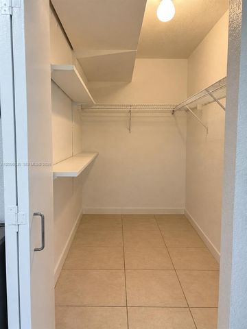 36 NW 6th Avenue 709, Miami, FL 33128