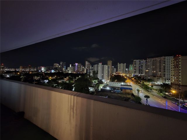 36 NW 6th Avenue 709, Miami, FL 33128
