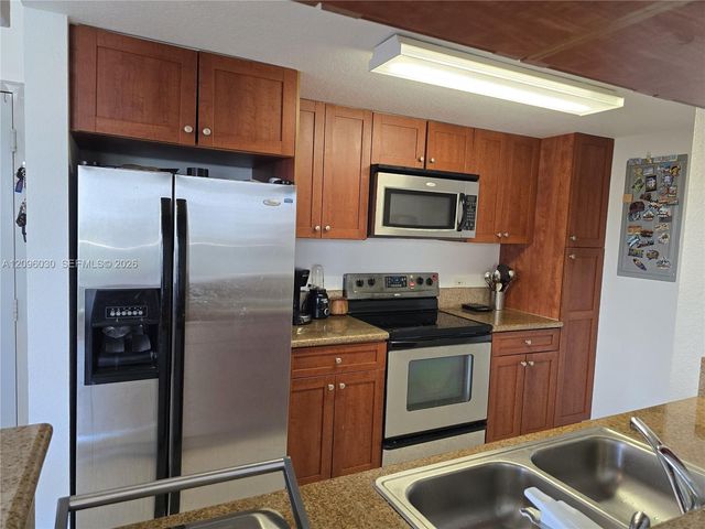 36 NW 6th Avenue 709, Miami, FL 33128
