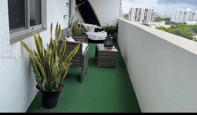 36 NW 6th Avenue 709, Miami, FL 33128