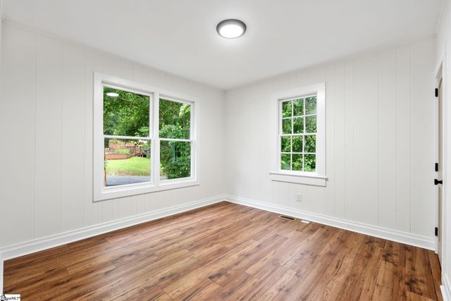 102 Aladdin Street, Greenville, SC 29609