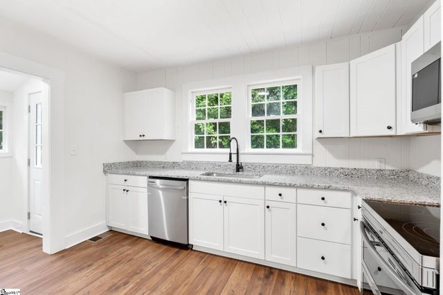 102 Aladdin Street, Greenville, SC 29609