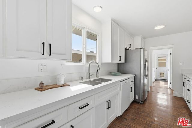 23333 Anza Avenue, Torrance, CA 90505