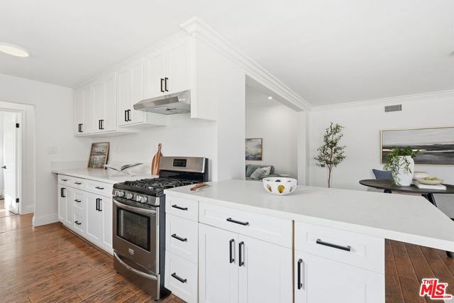 23333 Anza Avenue, Torrance, CA 90505