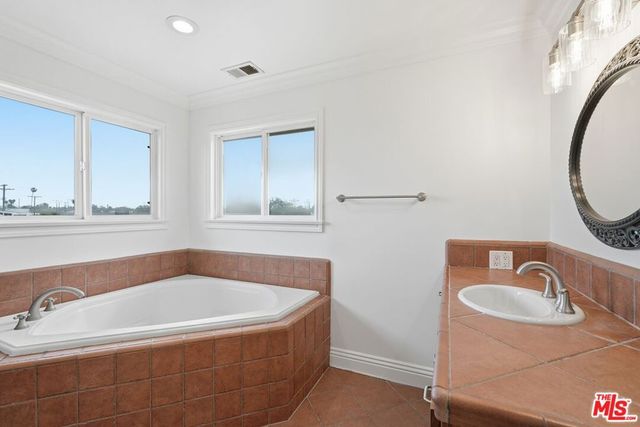 23333 Anza Avenue, Torrance, CA 90505