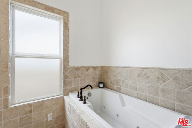 23333 Anza Avenue, Torrance, CA 90505