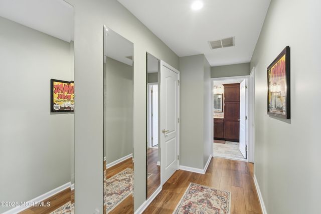 39 Rodeo Drive, West Creek, NJ 08092