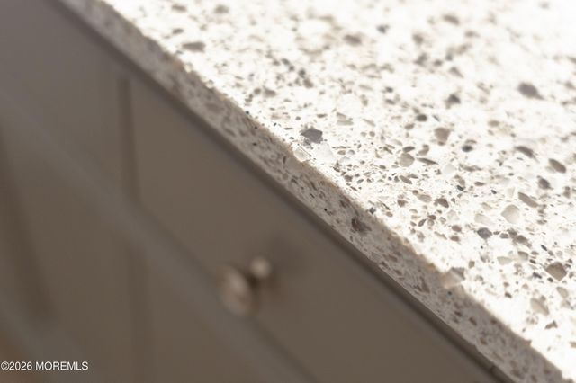 39 Rodeo Drive, West Creek, NJ 08092