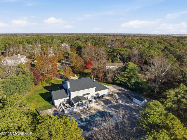 39 Rodeo Drive, West Creek, NJ 08092