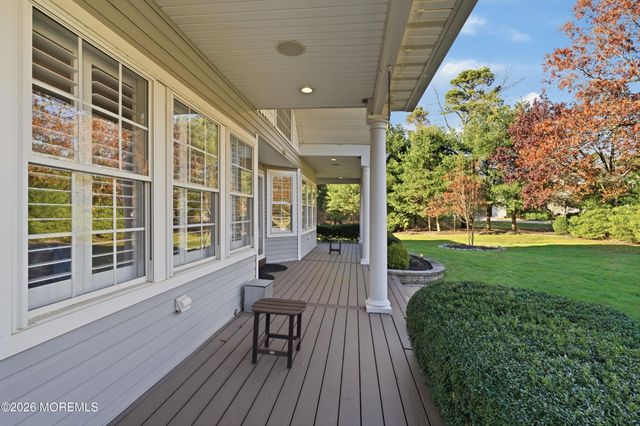 39 Rodeo Drive, West Creek, NJ 08092