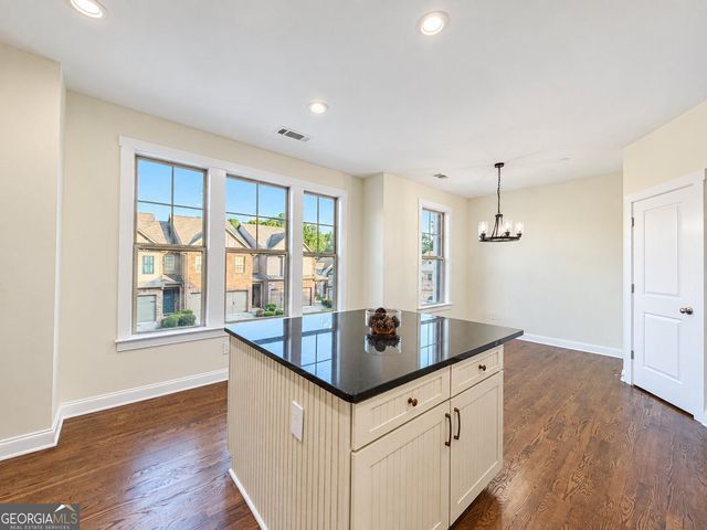 2118 Westhill Drive SE, Smyrna, GA 30080