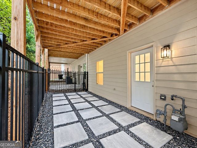 2118 Westhill Drive SE, Smyrna, GA 30080