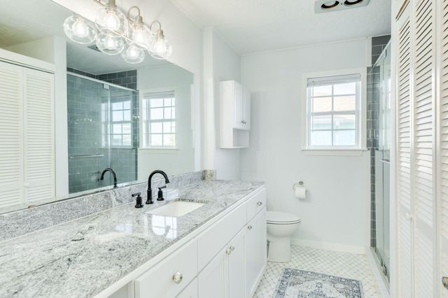 1301 Blue Heron Street, Bayou Vista, TX 77563