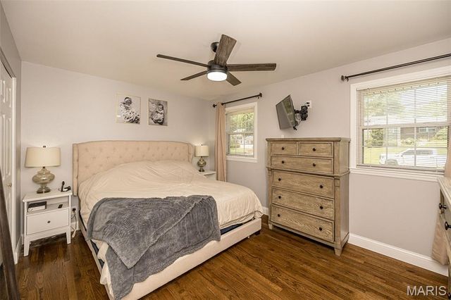 4754 Gatesbury Drive, Concord Village, MO 63128