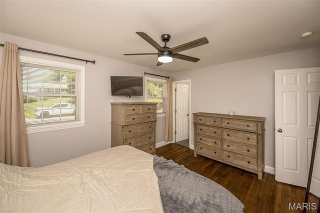 4754 Gatesbury Drive, Concord Village, MO 63128