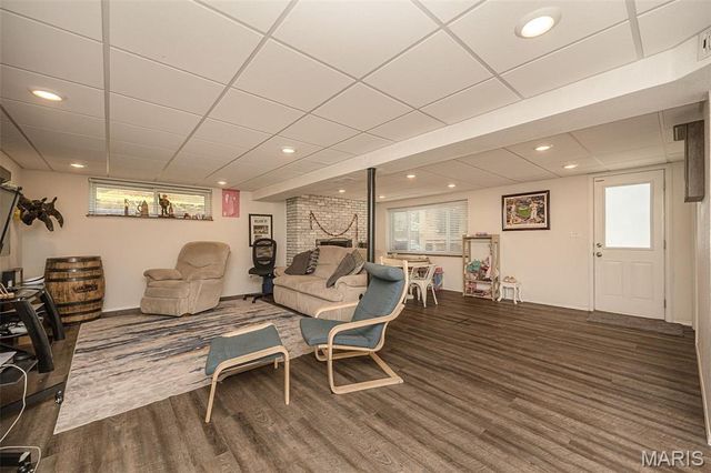 4754 Gatesbury Drive, Concord Village, MO 63128
