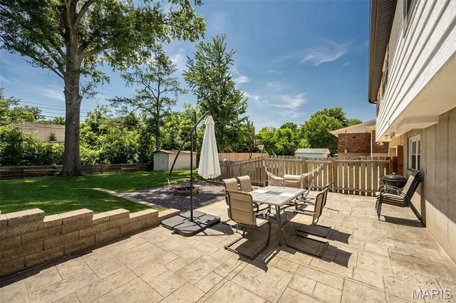 4754 Gatesbury Drive, Concord Village, MO 63128
