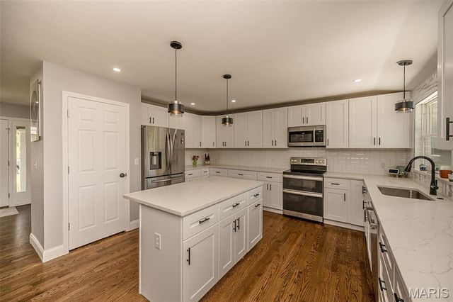 4754 Gatesbury Drive, Concord Village, MO 63128