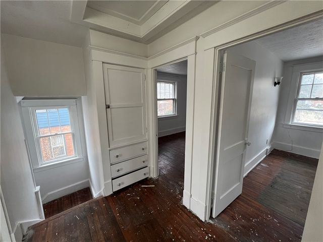 950 Corporation St, Beaver, PA 15009