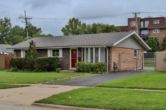 7119 Stanford Drive, Bridgeview, IL 60455