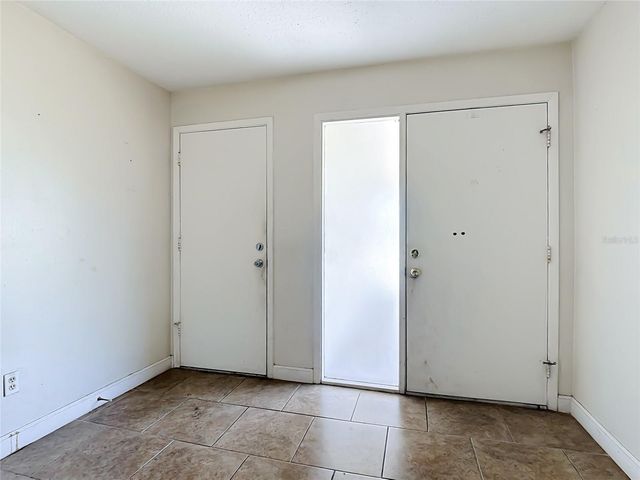 5518 SANDY HILL DRIVE, Orlando, FL 32821