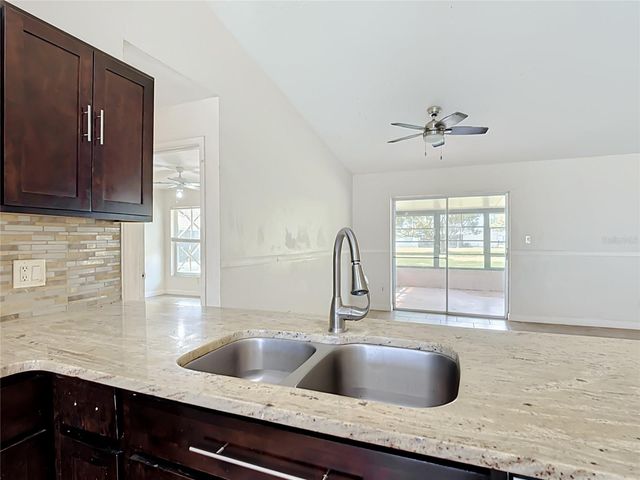 5518 SANDY HILL DRIVE, Orlando, FL 32821